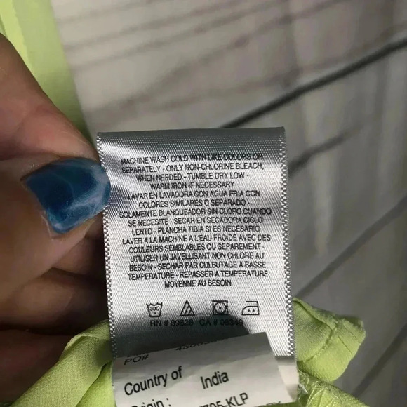 Jessica Simpson Yellow Sheer Pullover Blouse XS - Picture 9 of 9